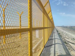 烏魯木齊機場改擴建工程機場工程飛行區(qū)圍界、圍場路等附屬工程項目